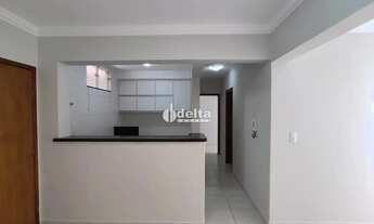 Imagem 4: Apartamento com 2 quartos sendo 1 suíte, disponível para locação no bairro Santa Mônica em