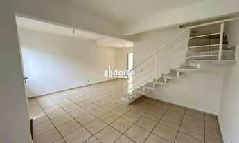 Imagem 3: Casa em condomínio com 3 quartos sendo 1 suíte disponível locação no bairro Morada da Coli