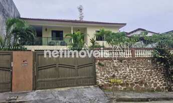 Imagem: CASA DE 02 PAVIMENTOS COM VARANDA E QUINTAL