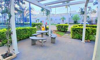 Imagem 2: Reformado Apartamento com 2 dormitórios