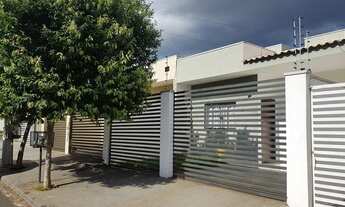 Imagem 2: Apartamentos/casa