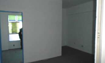 Imagem 2: Comercial/Industrial de 26 metros quadrados no bairro Bonsucesso