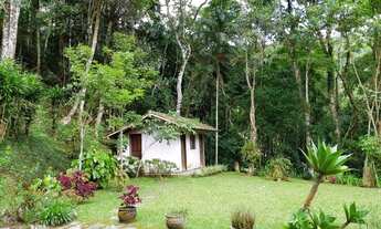 Imagem 2: Casa 4 Quartos (2 Suítes) condomínio em Mury