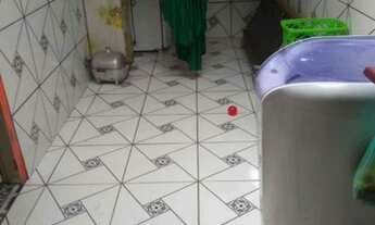 Imagem 7: C - Casa em Valença BA