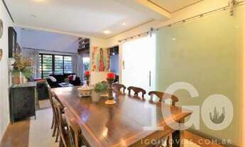 Imagem 6: Casa tipo chalé , agradável - rua charmosa e única. T: 212,00m² - A/C:275,00m²