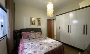 Imagem 2: Casa à venda no bairro Parque Bandeirantes - Conselheiro Lafaiete/MG