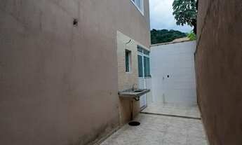 Imagem 2: Sobrado com 2 suítes, 90 m² com churrasqueira e quintal - Marapé - Santos - SP