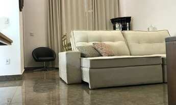 Imagem 4: Casa com Piscina a VENDA