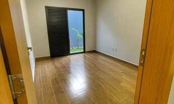 Imagem 7: Casa de condomínio térrea no Village Damha 3 em São Carlos