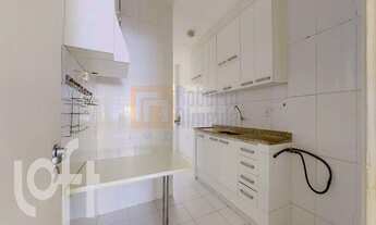 Imagem 5: Excelente Apartamento à Venda Perto da Praia de Copacabana de 98m² com 3 Quartos 2 Banheir