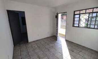 Imagem 2: Casa para aluguel, 3 quartos, 8 vagas, Conjunto Residencial Araretama - Pindamonhangaba/SP