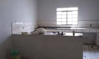 Imagem 2: Alugo Casa 2 quartos com garagem 750 aluguel