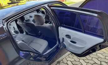 Imagem 6: Clio completo 2011