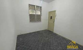 Imagem 2: Apartamento com 1 dormitório para alugar, 45 m² por R$ 900,00/mês - Vista Alegre - Rio de