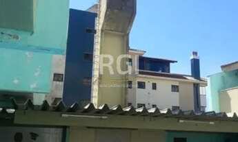 Imagem 2: Casa para Venda - 400m², 4 dormitórios, sendo 2 suites, 3 vagas - Canasvieiras