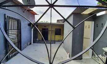 Imagem 2: Vendo ou Troco Casa 8x20 com Ponto Comercial