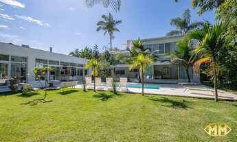 Imagem 5: Casa disponível para à venda próximo a Praia Brava, Florianópolis, SC