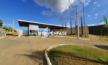 Imagem 2: Lote em condomínio fechado com ótima área de lazer