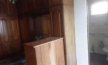 Imagem 4: Apartamento Ed. Naldir Santiago com 3 quartos sendo 1 suíte - 180m²