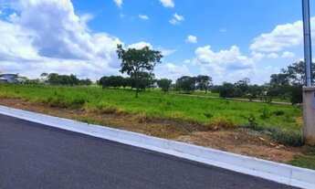 Imagem 3: Lote plano no condomínio canto da Seriema VIP