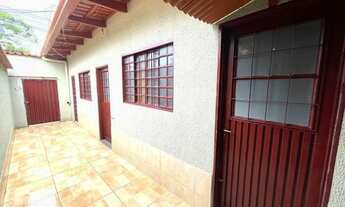 Imagem 3: Aluga-se casa no Setor Coimbra, 2 suítes