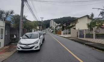Imagem 2: Casa para venda com 205 metros quadrados com 3 quartos em Bela Vista - São José - SC