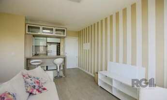 Imagem 3: Apartamento 1 dormitório, 1 banheiro, 2 vagas de garagem no Bairro Independência em Porto