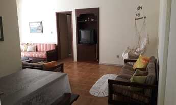 Imagem 3: Apartamento frontal, mobiliado, dependência de empegada, próximo a praia e ao comércio