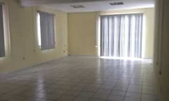 Imagem 2: Prédio Comercial de 460m² , com 06 Salões, 06 Salas, - Praça 14