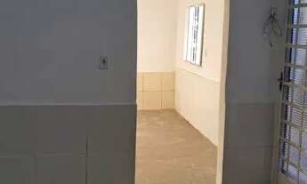 Imagem 7: Alugo quarto e sala 1° andar Curicica BRT