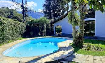 Imagem: Linda casa com localização super privilegiada