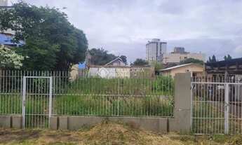 Imagem 2: Terreno plano , pronto para construir