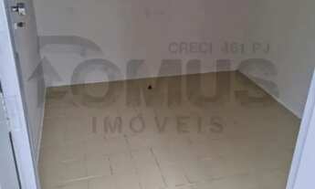 Imagem 6: Casa de 224m² no Bairro Cirurgia: 3 Quartos, 3 Banheiros e Garagem