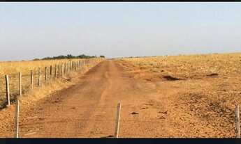 Imagem 3: Fazenda de 39.000hec em Confresa MT. Com 10 mil hec abertos 700 milhões
