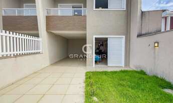 Imagem 3: Sobrado No Nereidas Mobiliado a 2 Quadras do Mar Contendo 3 Dormitórios