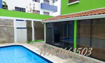 Imagem 4: Caragua temporada frente a praia