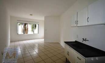 Imagem 2: Kitnet à Venda na Carvoeira em Florianópolis!