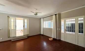 Imagem 6: Casa com 4 quartos, 1 suíte, 4 vagas, para alugar, 520 m² por R$ 6.300/mês - Jardim Coloni