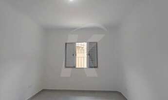 Imagem 7: Casa 1 Dormitório e quintal na Parada Inglesa