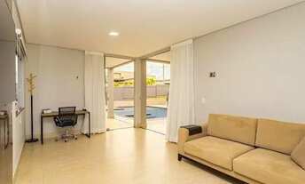 Imagem 3: Casa moderna em condomínio fechado com piscina