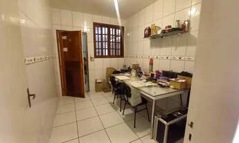 Imagem 3: Casa de 4 quartos em Volta Redonda / RJ no bairro Vale da Colina