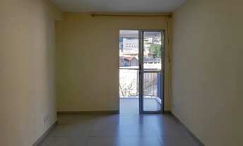 Imagem: 2 quartos com varanda, vaga e perto do Centro