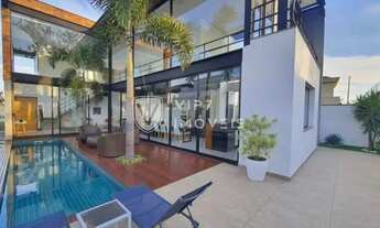 Imagem 2: Casa de Condomínio à venda, 3 quartos, 3 suítes, 4 vagas, Alphaville Nova Esplanada - Voto