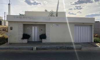 Imagem: Vende-se casa em Afogados da Ingazeira