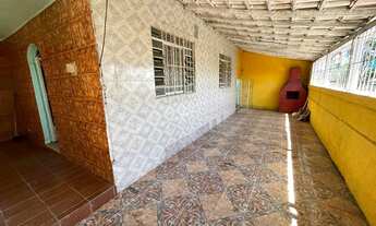 Imagem 2: Casa com Gargem e Terraço