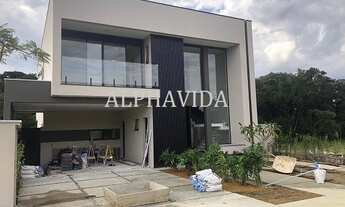 Imagem 2: Maravilhosa Casa a Venda em Condomínio com Lazer Completo, com 4 suítes, piscina com vista