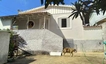 Imagem 2: Charmosa Casa no Centro de Varginha - R$ 270 mil