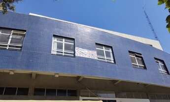 Imagem 5: ALUGA / CAIÇARAS / PRÉDIO COMERCIAL / 350 m² / 3 ANDARES FRENTE PARA RUA