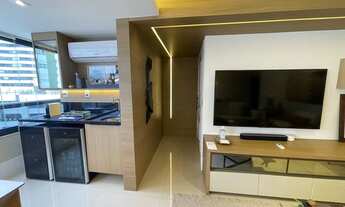 Imagem 3: Apartamento para venda com 138 m2, com 3 quartos sendo 3 suítes, lavabo, closet.Salvador