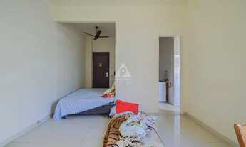 Imagem 5: Excelente Apartamento. Sala Dois Quartos com Dependência Completa. Próximo ao metrô Afonso